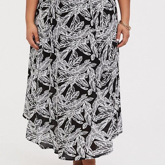 🆕TORRID GAUZE PALM 🌴 SLIT MAXI SKIRT - NWT 3X - Picture 2 of 4